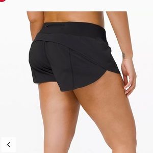 Black lululemon hottie hot 2.5 inch size 2